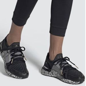 LIKE NEW Adidas x Stella McCartney UltraBOOST 20 S.